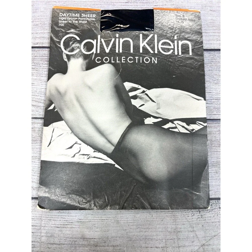 Vintage Calvin Klein Collection Ultra Sheer Light Lycra Darkest Navy B Pantyhose